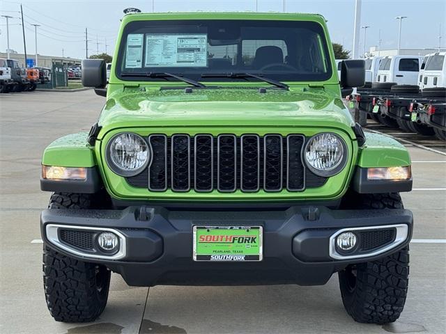 new 2025 Jeep Gladiator car, priced at $46,151