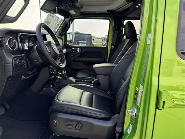 new 2025 Jeep Gladiator car, priced at $46,151