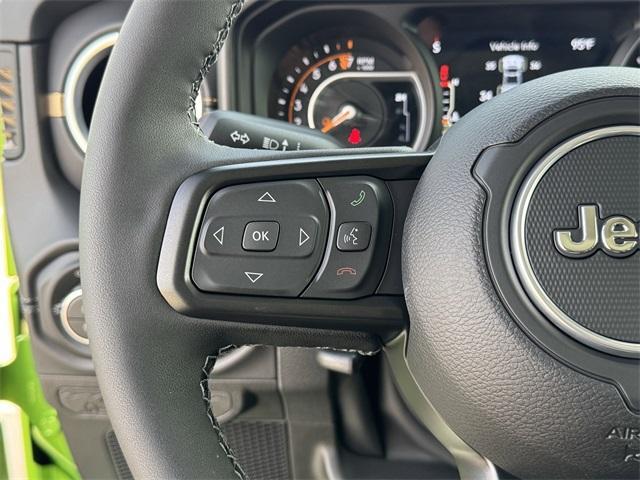 new 2025 Jeep Gladiator car, priced at $46,151