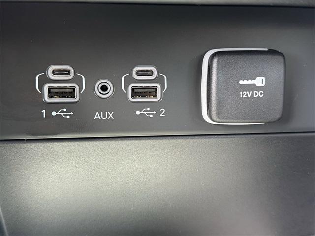 new 2025 Jeep Grand Cherokee L car, priced at $45,335