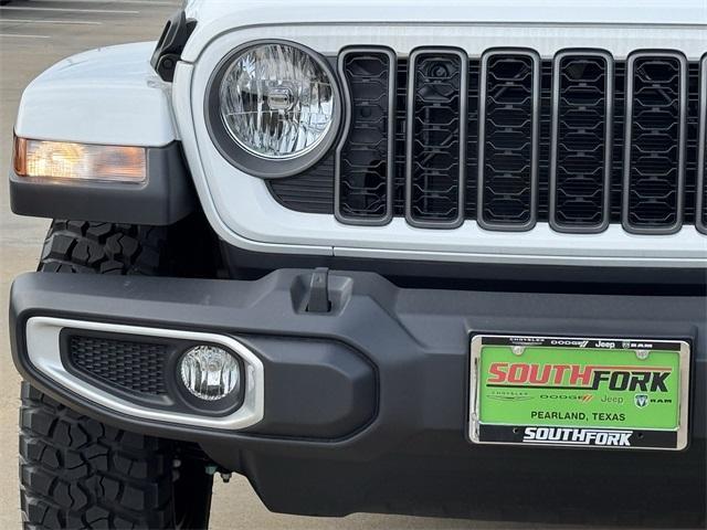 new 2025 Jeep Gladiator car, priced at $39,340