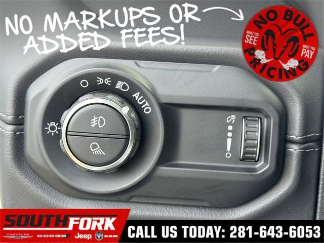 new 2025 Jeep Gladiator car, priced at $42,565