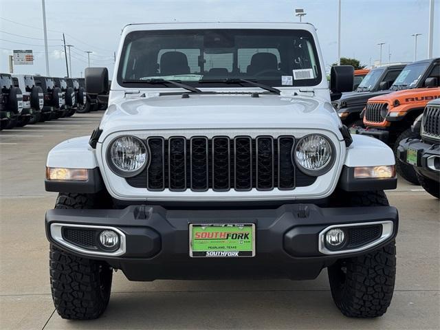 new 2025 Jeep Gladiator car, priced at $39,340