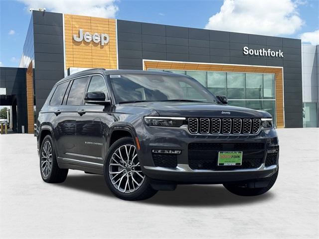 new 2025 Jeep Grand Cherokee L car, priced at $67,633