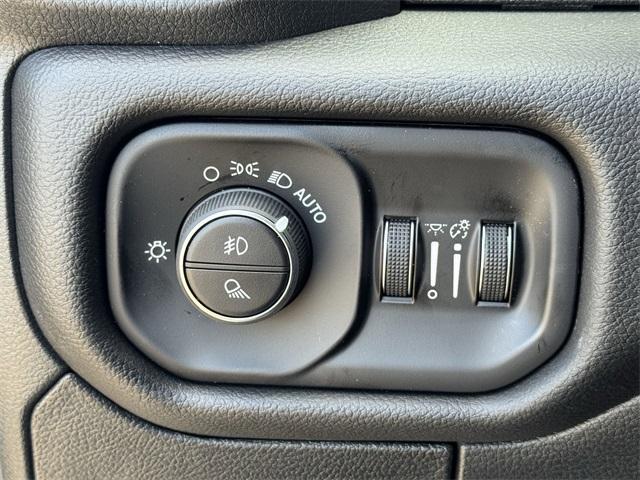 new 2025 Ram 1500 car, priced at $46,170