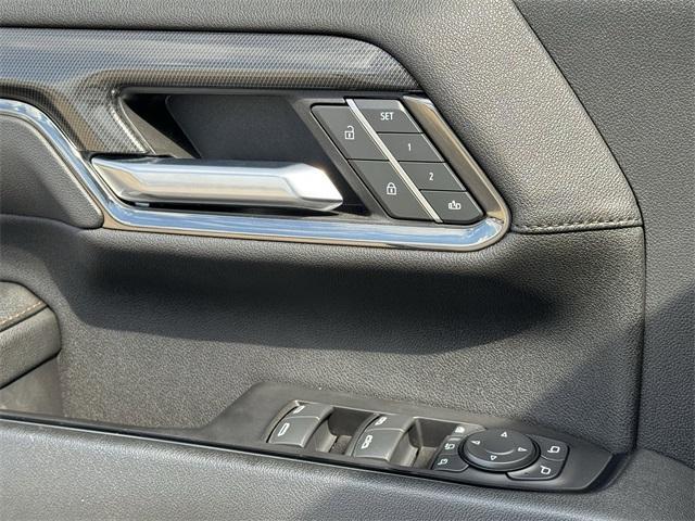 used 2024 GMC Sierra 2500 car, priced at $67,297