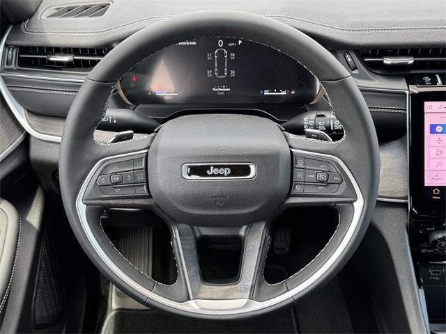 new 2025 Jeep Grand Cherokee L car, priced at $41,080