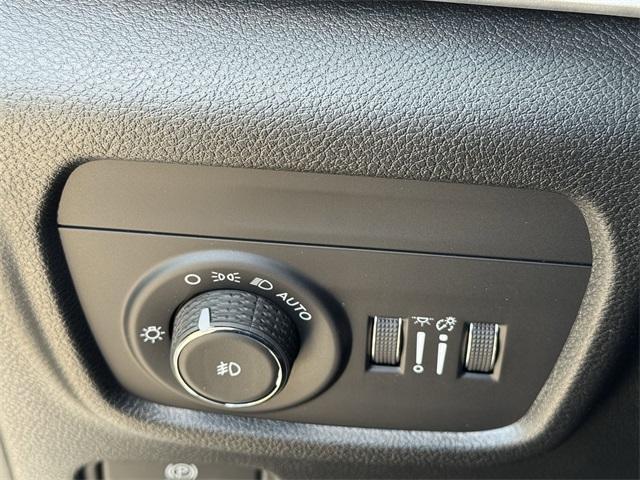 new 2025 Jeep Grand Cherokee L car, priced at $41,080