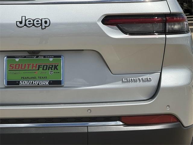 new 2025 Jeep Grand Cherokee L car, priced at $41,080