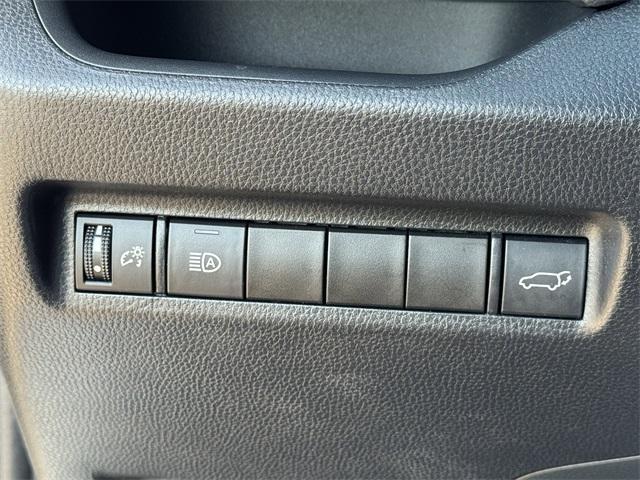used 2021 Toyota RAV4 Hybrid car, priced at $25,197