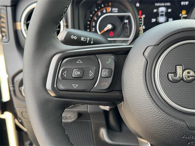 new 2025 Jeep Gladiator car, priced at $42,804