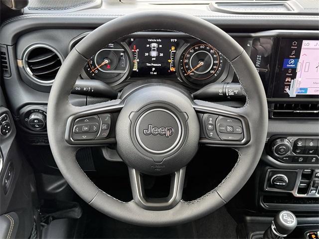 new 2025 Jeep Gladiator car, priced at $42,804