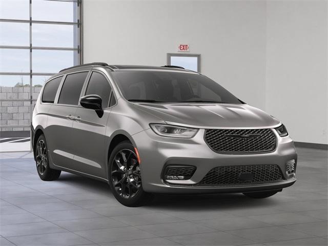 new 2025 Chrysler Pacifica car, priced at $48,478