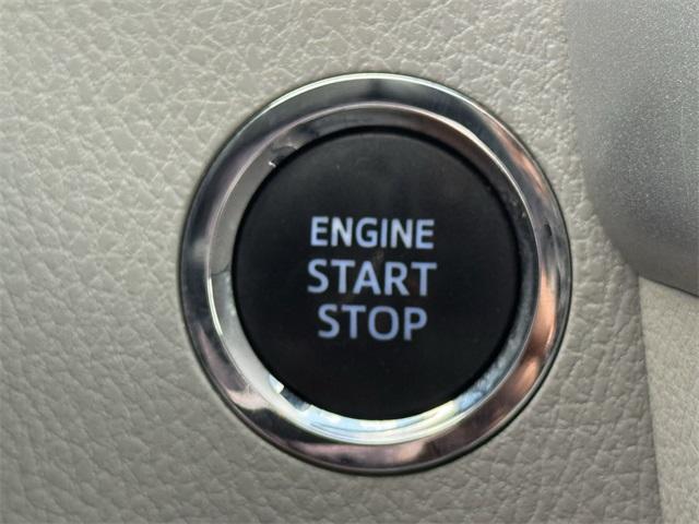 used 2019 Toyota Highlander car, priced at $22,899