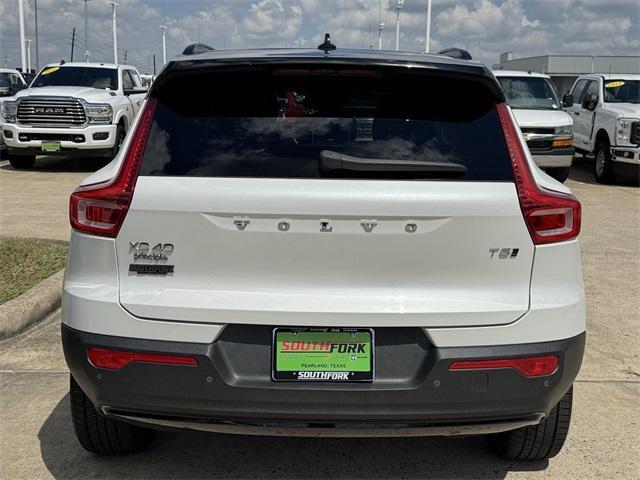 used 2022 Volvo XC40 car, priced at $19,897
