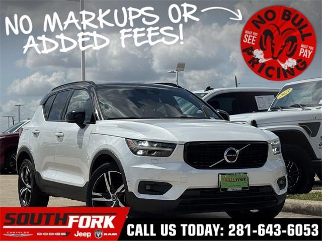 used 2022 Volvo XC40 car, priced at $23,399