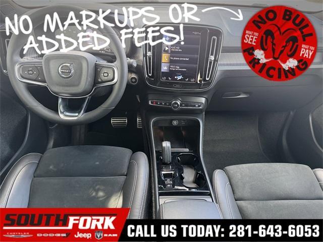 used 2022 Volvo XC40 car, priced at $23,399
