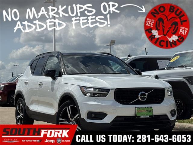 used 2022 Volvo XC40 car, priced at $23,399