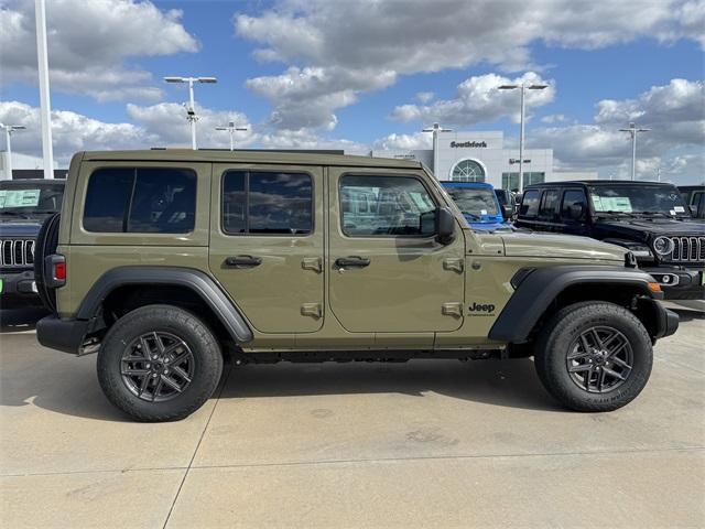 new 2025 Jeep Wrangler car, priced at $41,545