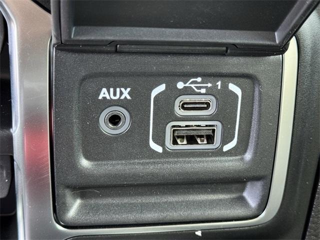 new 2025 Jeep Wrangler car, priced at $41,545