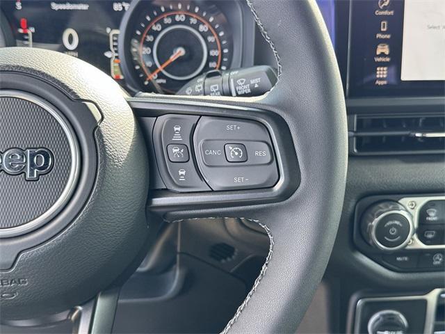 new 2025 Jeep Wrangler car, priced at $41,545