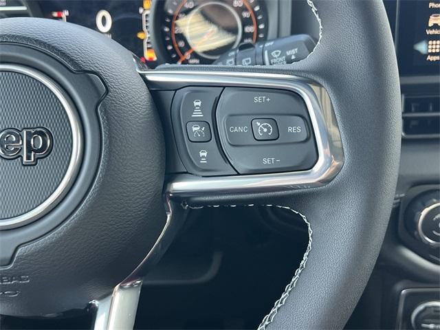 new 2025 Jeep Wrangler car, priced at $49,765