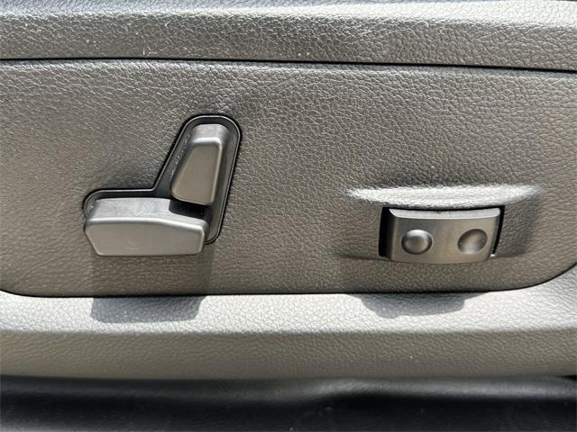 new 2025 Ram 2500 car, priced at $75,960