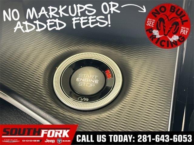 new 2025 Jeep Grand Cherokee car, priced at $42,053