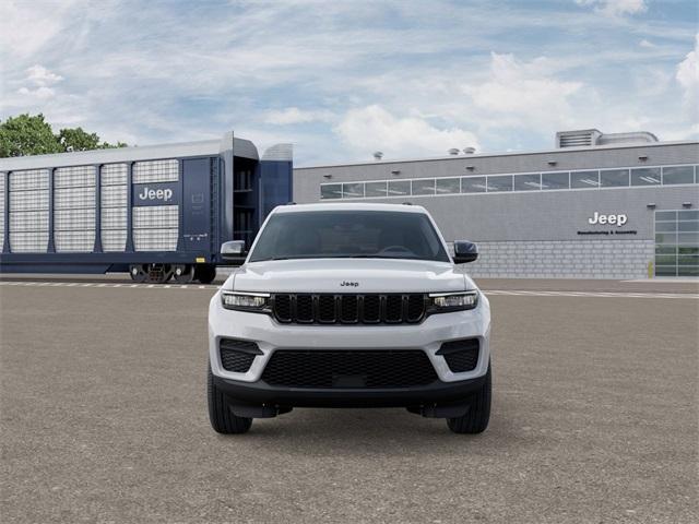 new 2025 Jeep Grand Cherokee car, priced at $44,797