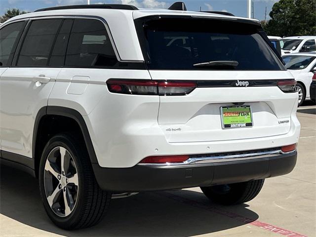 new 2024 Jeep Grand Cherokee car, priced at $42,498