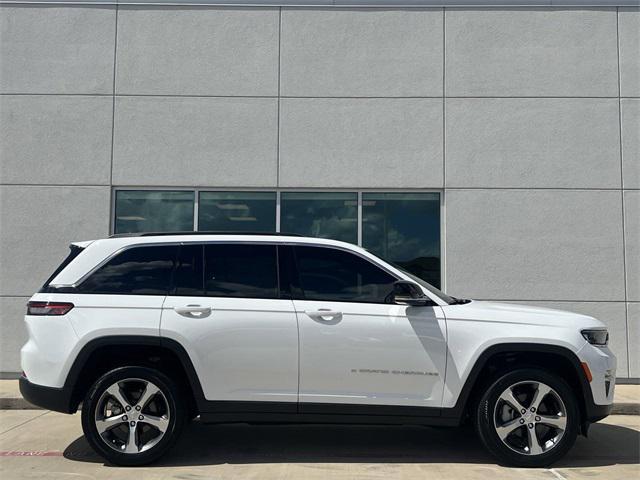 new 2024 Jeep Grand Cherokee car, priced at $42,498