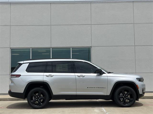 new 2024 Jeep Grand Cherokee L car, priced at $42,191