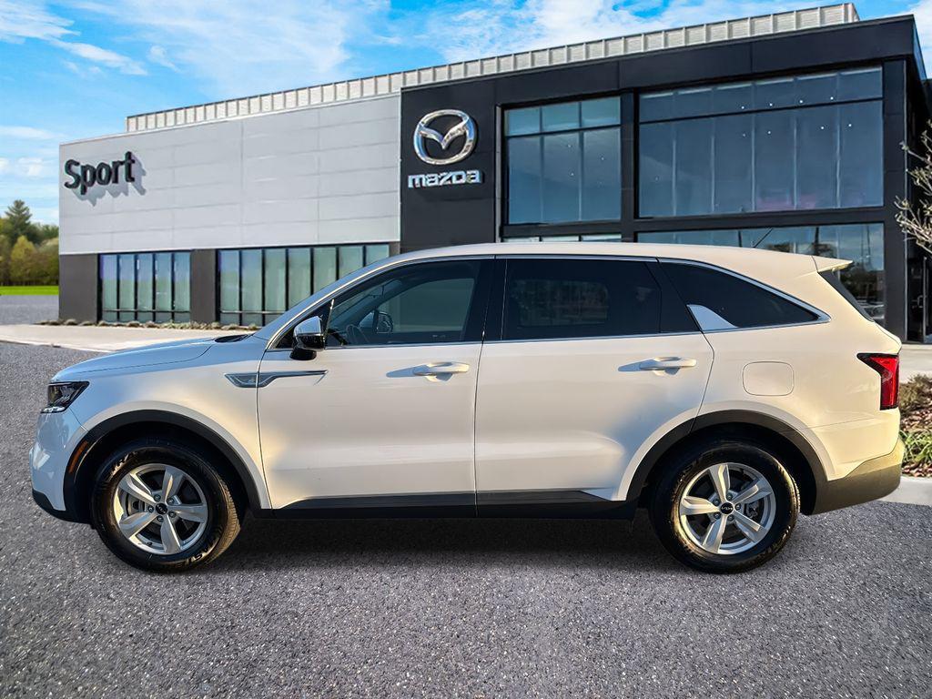 used 2023 Kia Sorento car, priced at $19,989