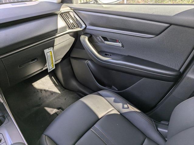 new 2025 Mazda CX-90 car, priced at $35,789