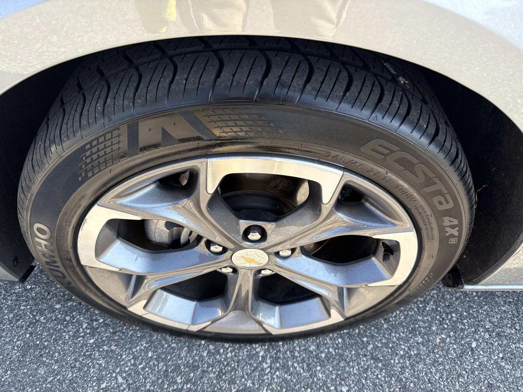 used 2024 Chevrolet Malibu car, priced at $18,581