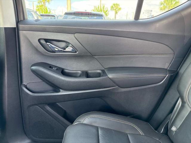 used 2020 Chevrolet Traverse car, priced at $29,691
