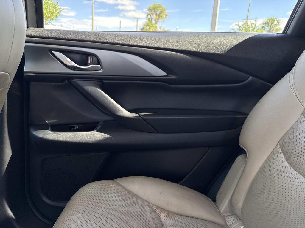 used 2022 Mazda CX-9 car, priced at $18,888