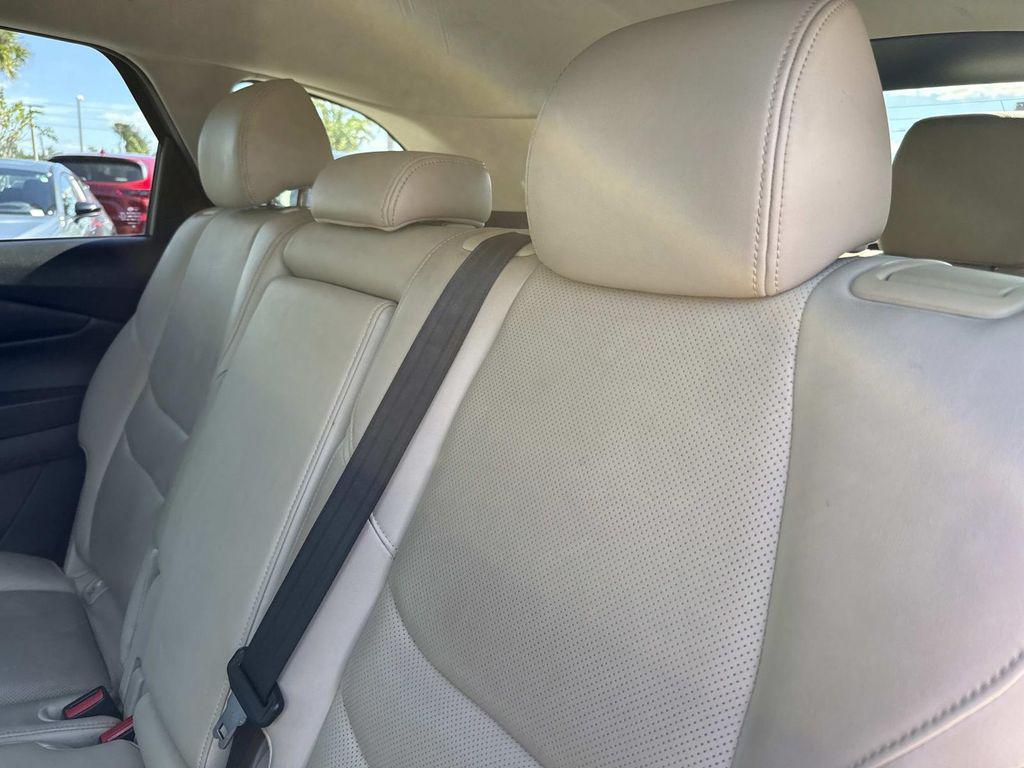 used 2022 Mazda CX-9 car, priced at $18,888