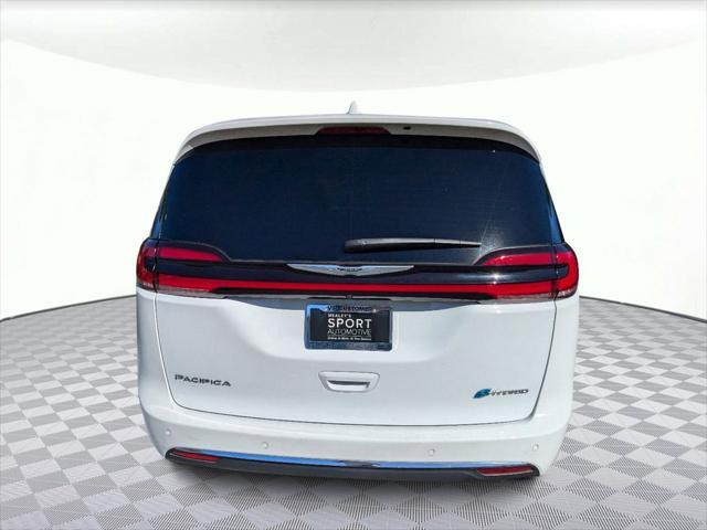 used 2022 Chrysler Pacifica Hybrid car, priced at $26,992