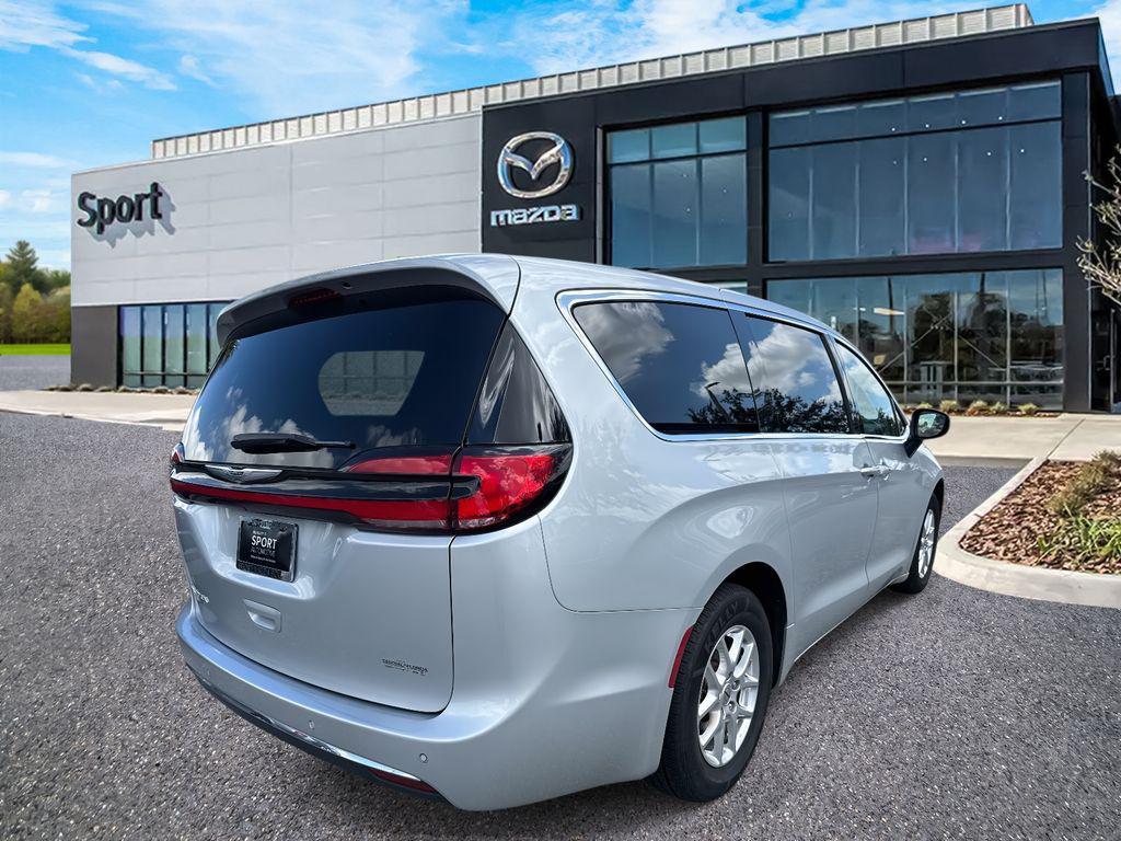 used 2023 Chrysler Pacifica car, priced at $21,788