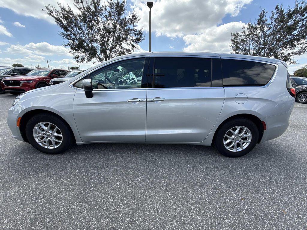 used 2023 Chrysler Pacifica car, priced at $21,788