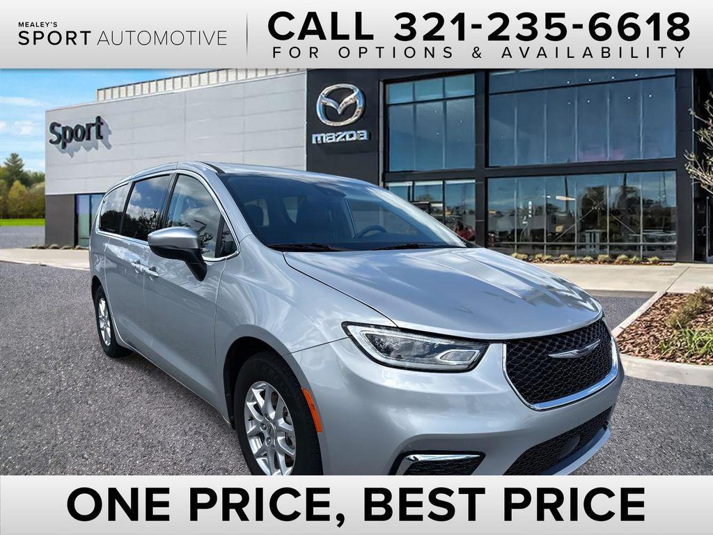 used 2023 Chrysler Pacifica car, priced at $21,788