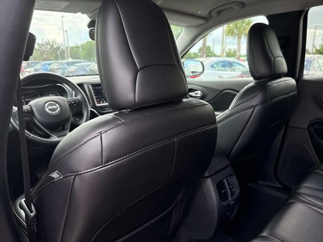 used 2019 Jeep Cherokee car, priced at $16,492