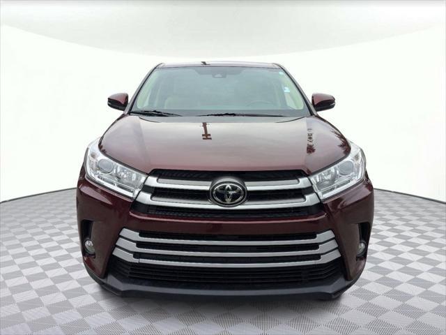 used 2019 Toyota Highlander car, priced at $22,992