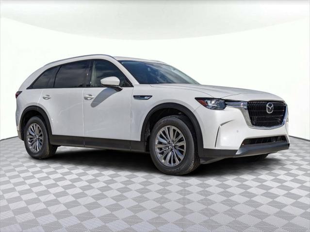 new 2025 Mazda CX-90 car, priced at $41,900