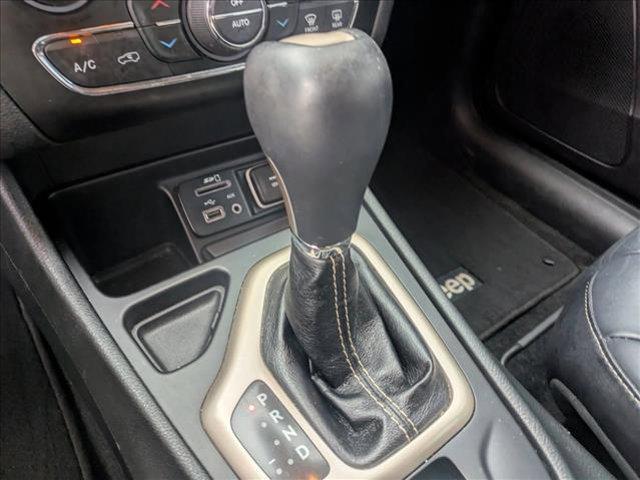 used 2015 Jeep Cherokee car, priced at $9,239