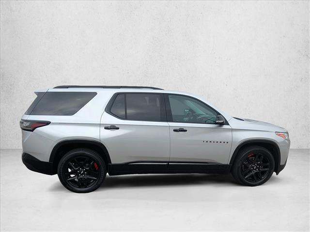used 2020 Chevrolet Traverse car, priced at $17,698