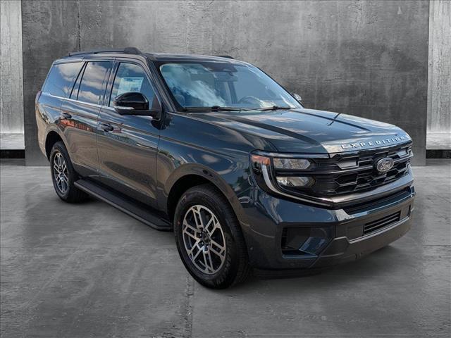 new 2025 Ford Expedition car, priced at $66,978