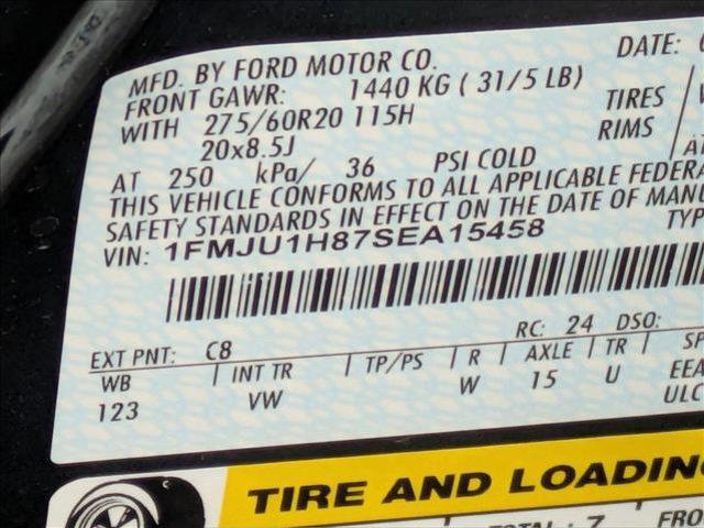 new 2025 Ford Expedition car, priced at $68,705