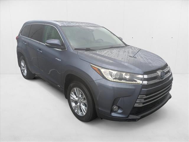 used 2017 Toyota Highlander Hybrid car, priced at $18,499